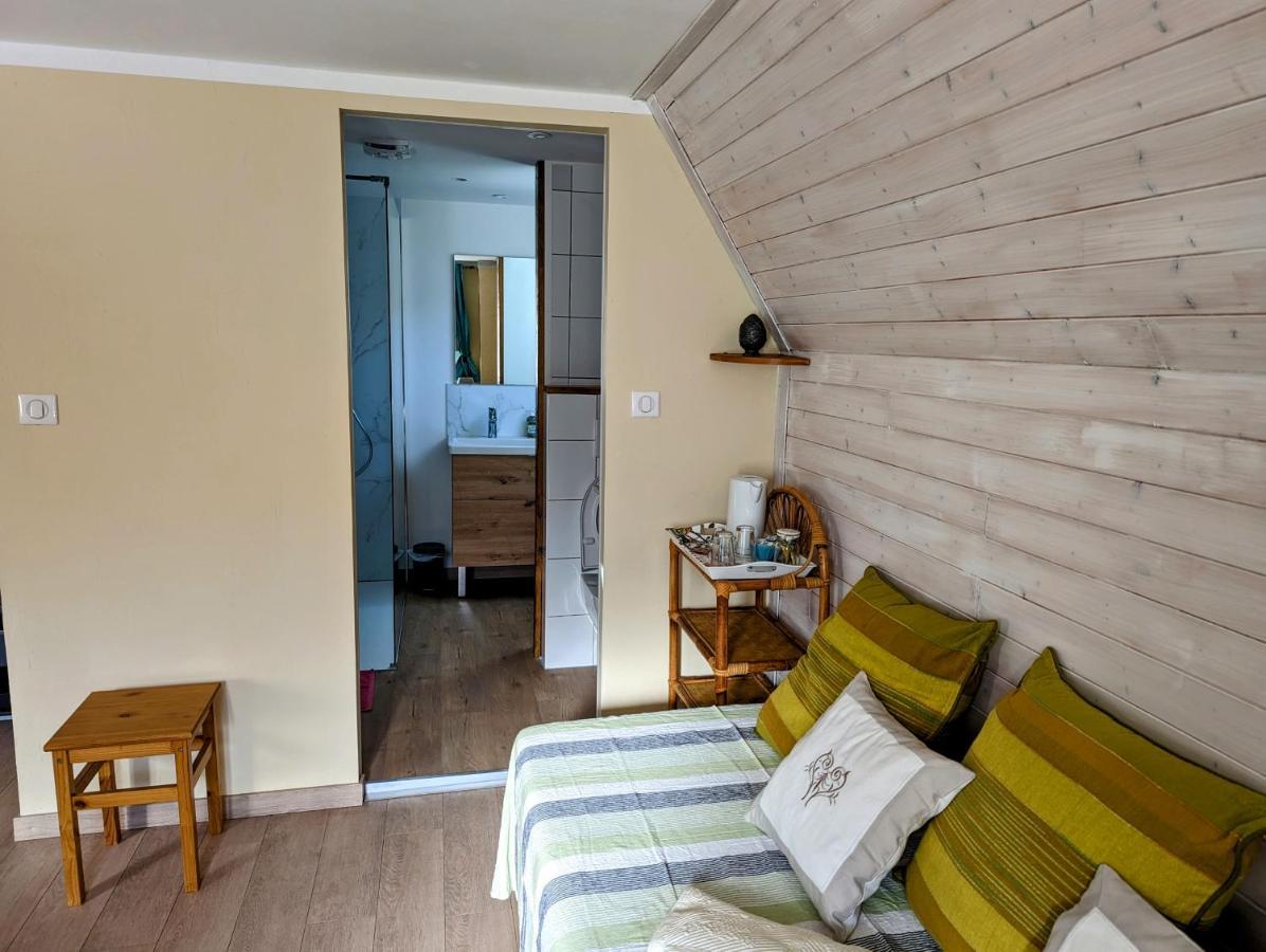 Chambres D'Hotes Le Lepadou-Bas Saint-Chély-dʼAubrac エクステリア 写真